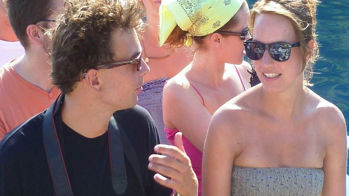 Who do we recommend to and what to expect from the Blue cave Tour